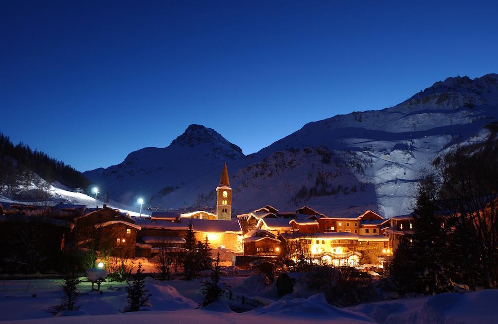 桑特蕾纳酒店 Val-dʼIsère 外观 照片